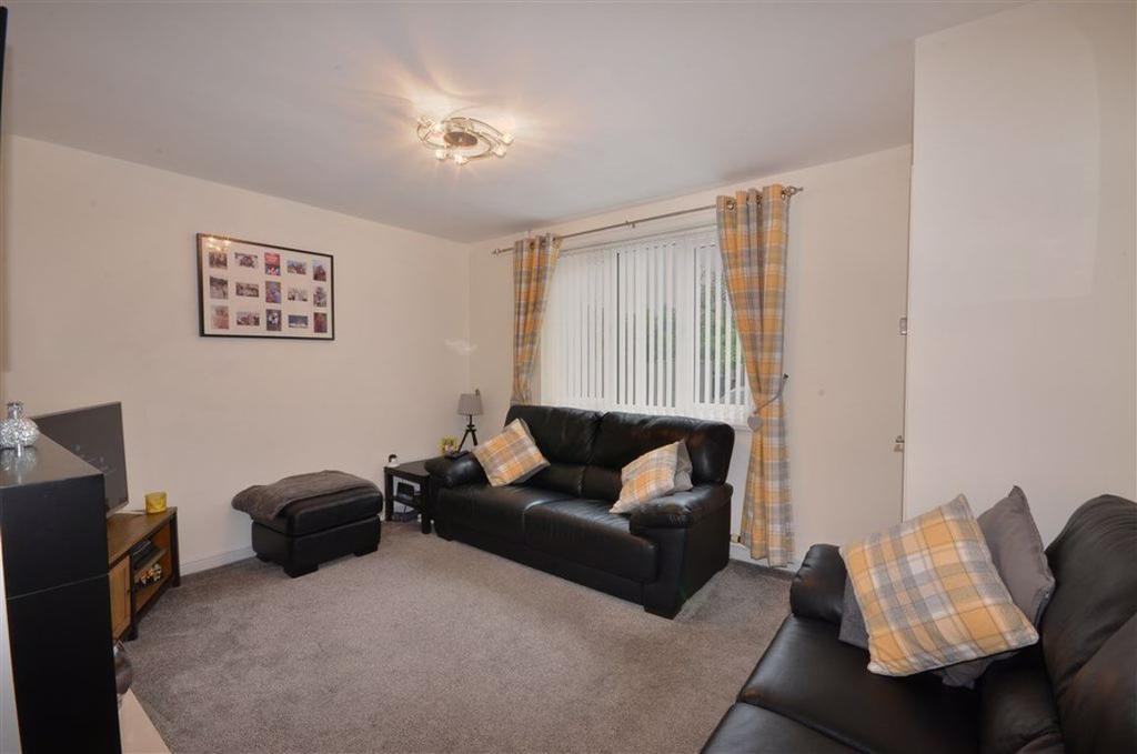 Valley Road, Kippax, LS25 2 bed semidetached house £750 pcm (£173 pw)