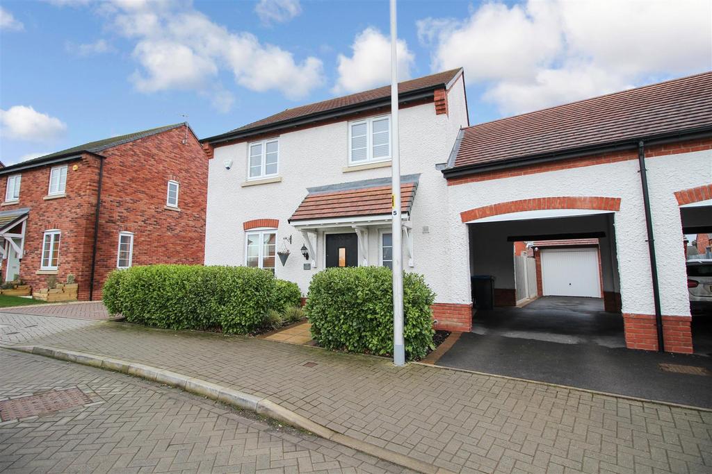 Arderne De Gray Road, Wolston, Coventry 4 bed link detached house £
