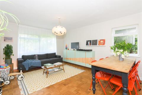1, Monks Court Monks Walk, Reigate, RH2 0SR
