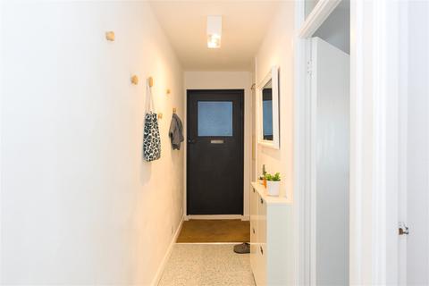 1, Monks Court Monks Walk, Reigate, RH2 0SR