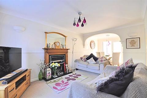 15 Bridgnorth Row, Berkeley Beverborne, Worcester, WR4 0QF