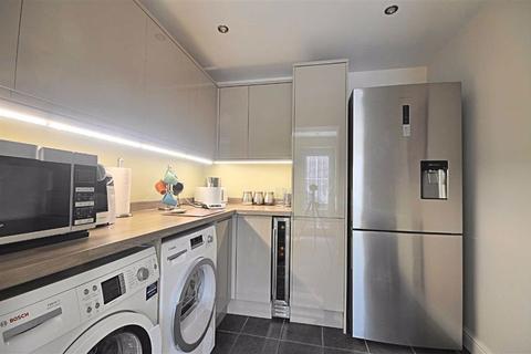 15 Bridgnorth Row, Berkeley Beverborne, Worcester, WR4 0QF