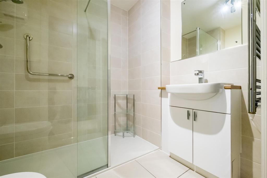 Apt1hc-11.jpg