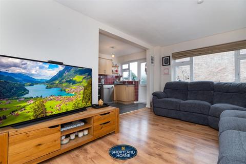 40 Alpine Rise, Coventry, CV3 6NT