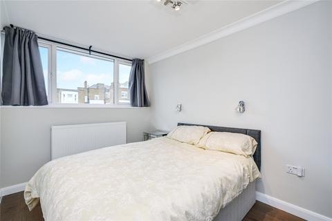 7 The Corner, London, W5 3PQ
