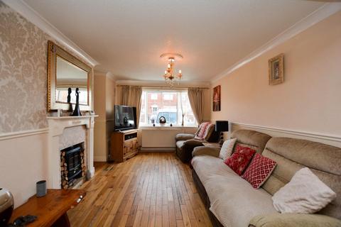 21 Bracken Road, Leigh, WN7 4XA