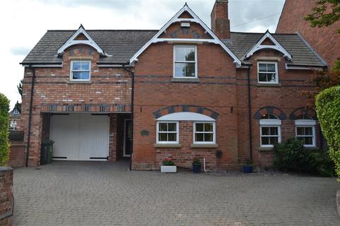 The Old Coach House Bargates, Leominster, HR6 8QT