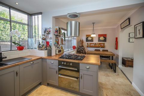 73 Beech Road, Sale, M33 2FA