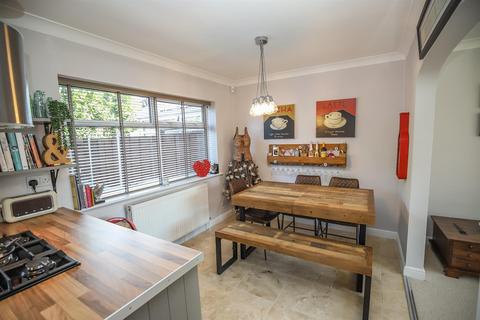 73 Beech Road, Sale, M33 2FA