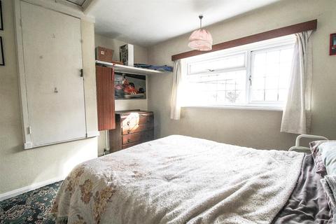6 Dowlers Hill Crescent, Redditch, B98 7QY