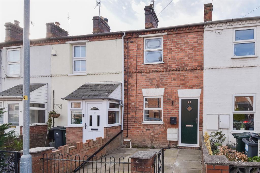 Belmont Road, Malvern 2 bed terraced house - £175,000