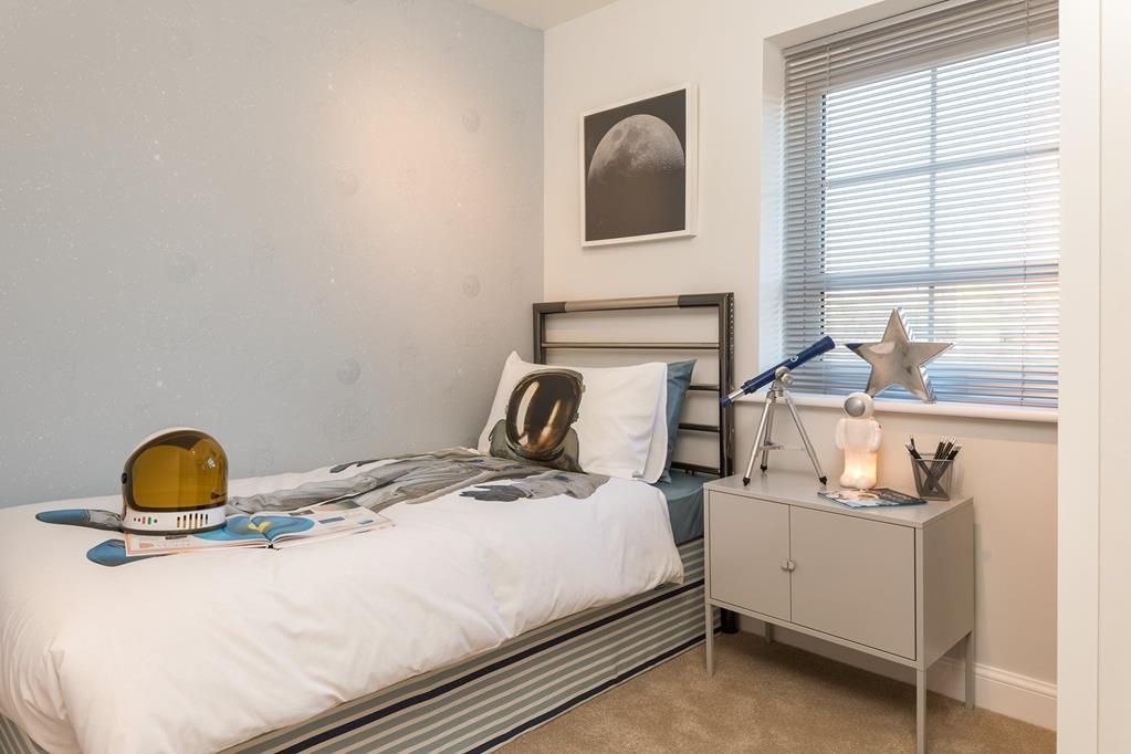 Chester single bedroom