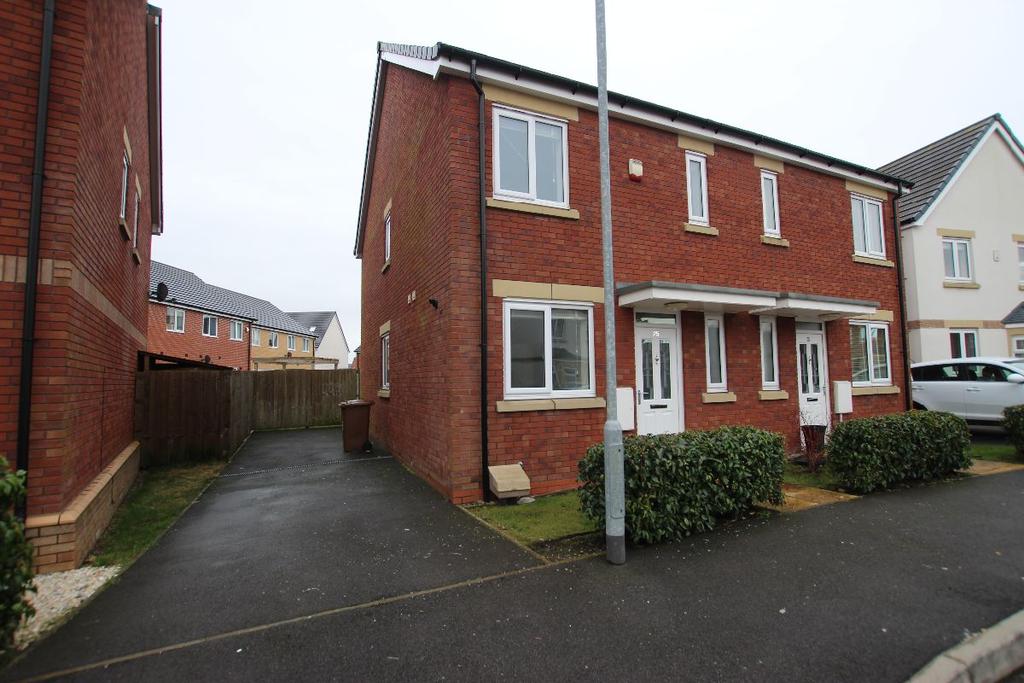 Ellington Way, St. Helens 3 bed semidetached house £795 pcm (£183 pw)