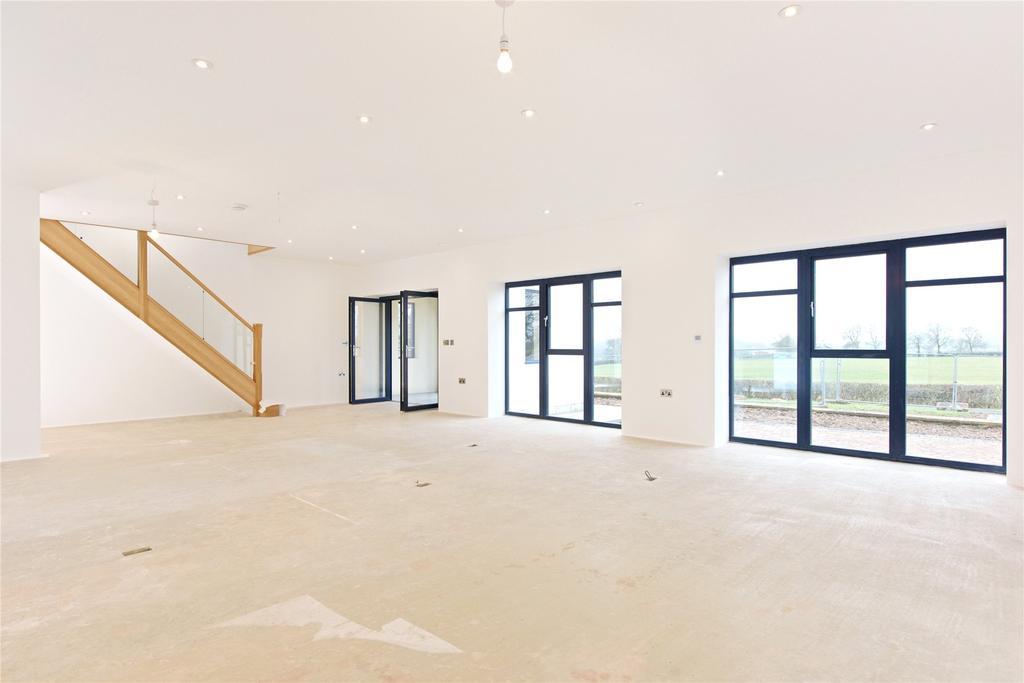 Dining/Sitting Room