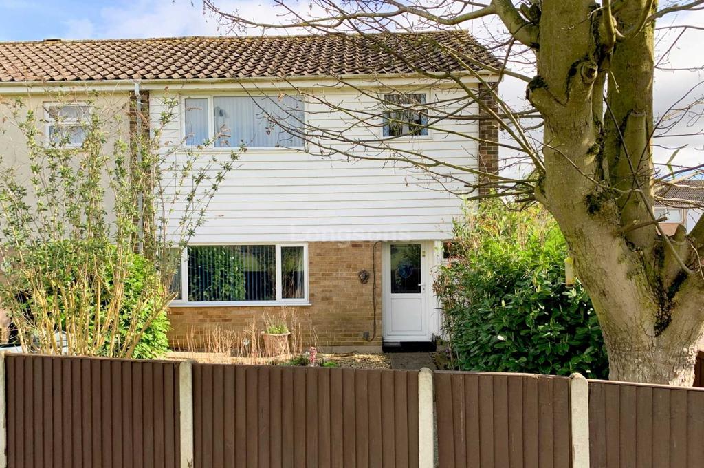 Woodside, Kings Lynn 3 bed end of terrace house £159,950