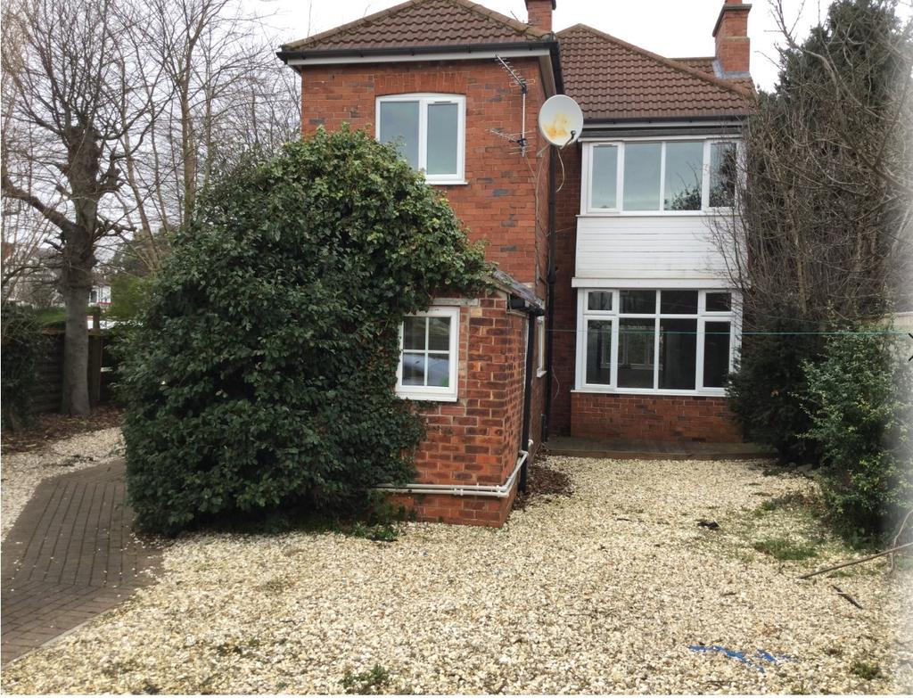 Weelsby Road, Grimsby, Lincolnshire, DN32 4 bed detached house £290,000