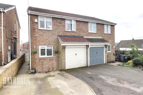 21 Cranston Close, Monk Bretton, Barnsley, S71 2LB