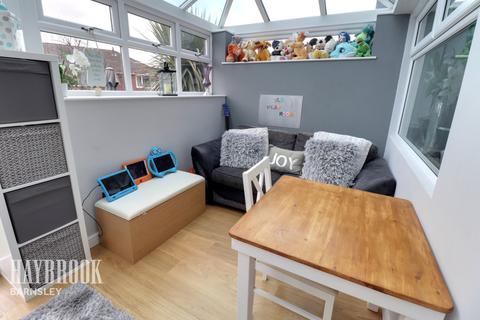 21 Cranston Close, Monk Bretton, Barnsley, S71 2LB