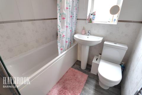 21 Cranston Close, Monk Bretton, Barnsley, S71 2LB