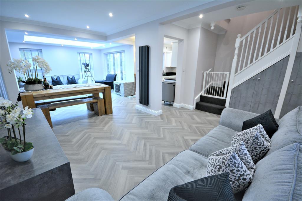 Living/Dining Room