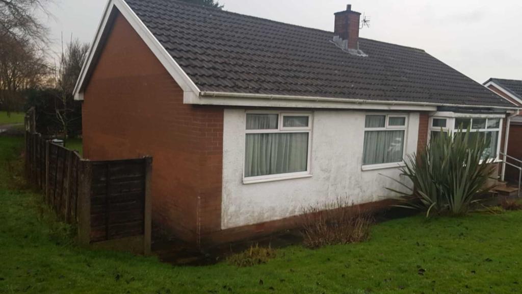 Cambourne Drive, Bolton 3 bed bungalow £795 pcm (£183 pw)