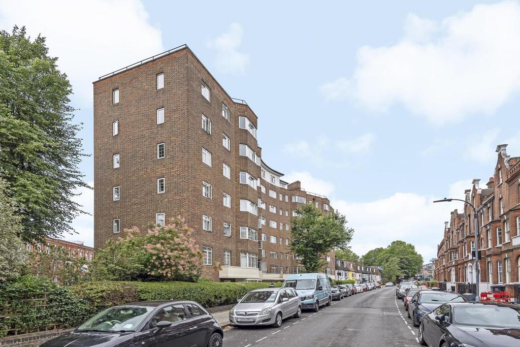 Barons Court Road, Barons Court 1 bed flat for sale £480,000