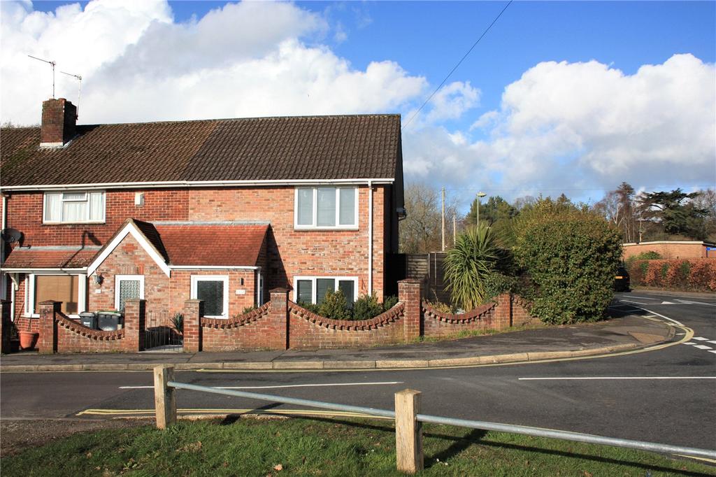 High Lawn Way, Havant, PO9 3 bed end of terrace house £270,000