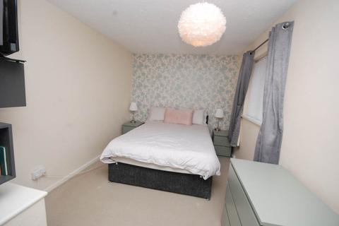 130 Staneway, Gateshead, NE10 8LS