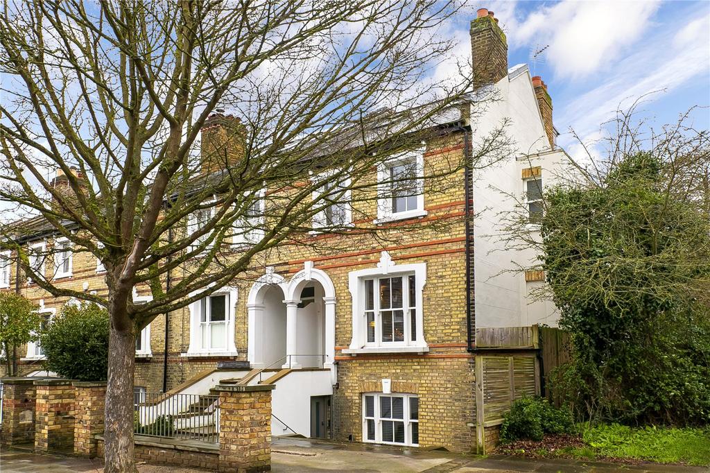 Haggard Road, Twickenham, TW1 4 bed end of terrace house £1,795,000