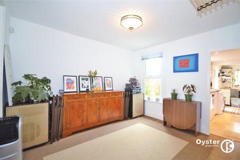 26 Brunswick Crescent, London, N11 1EB