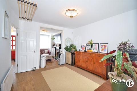 26 Brunswick Crescent, London, N11 1EB