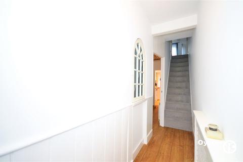 26 Brunswick Crescent, London, N11 1EB