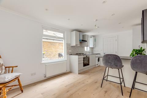 Kelmscott Road, Battersea, London