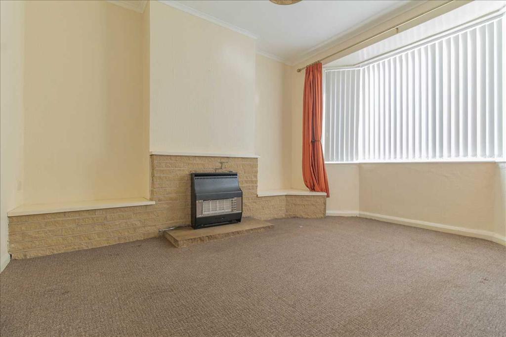 Bryant Road, Kettering 2 bed semidetached house £750 pcm (£173 pw)