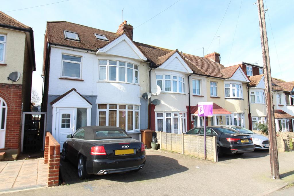 Featherby Road, Gillingham, Kent, ME8 5 bed end of terrace house £325,000