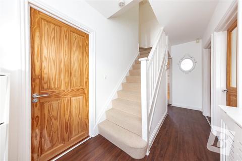 5 Hardley Crescent, Hornchurch, RM11 2EL
