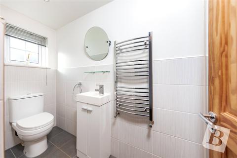 5 Hardley Crescent, Hornchurch, RM11 2EL