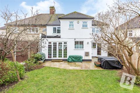5 Hardley Crescent, Hornchurch, RM11 2EL