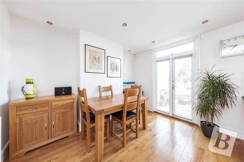 29 Dennis Road, Gravesend, DA11 7NN