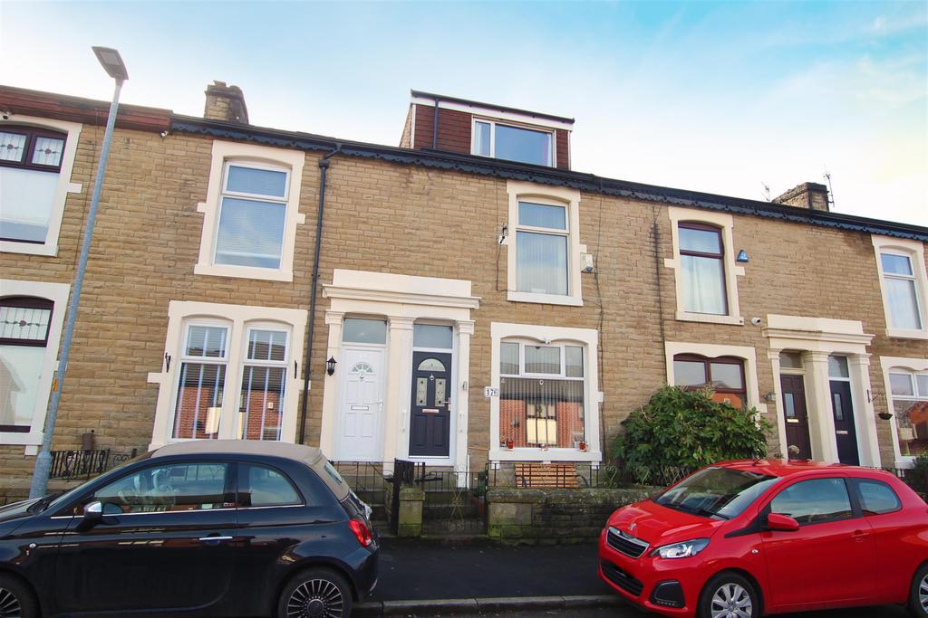 Harwood Street, Darwen, BB3 1JF 2 bed terraced house £120,000