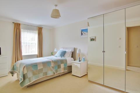 Flat 4, Palmerston House Botley Road, Romsey, SO51 5TA