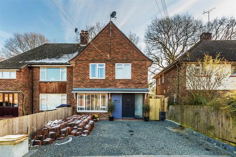 45 Oakfields, Walliswood, Dorking, RH5 5RQ