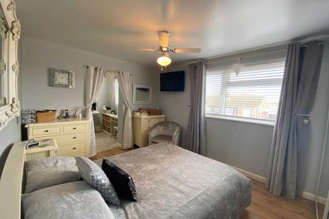 11 Blacklands Road, Benson, Wallingford, OX10 6NW
