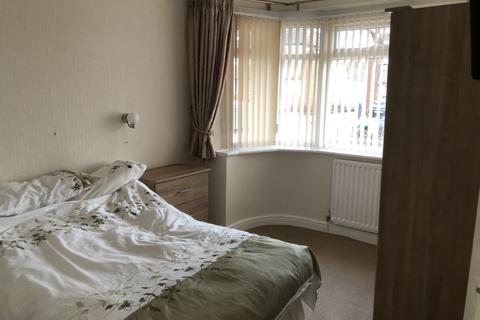 17 Flamborough Close, Birmingham, B34 6LY