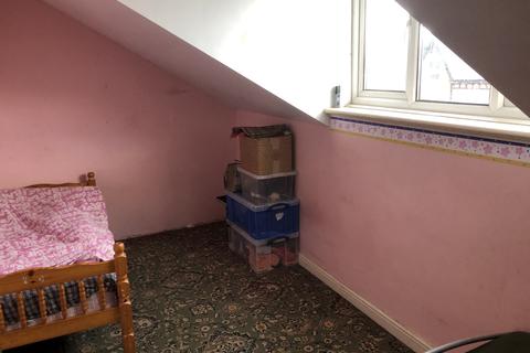 33 Crompton Road, Handsworth, Birmingham, B20 3QD