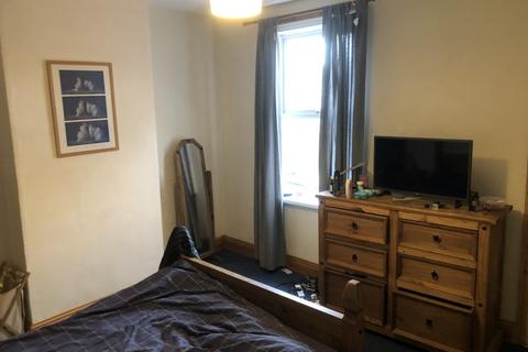 34 Deakins Road, Birmingham, B25 8DZ