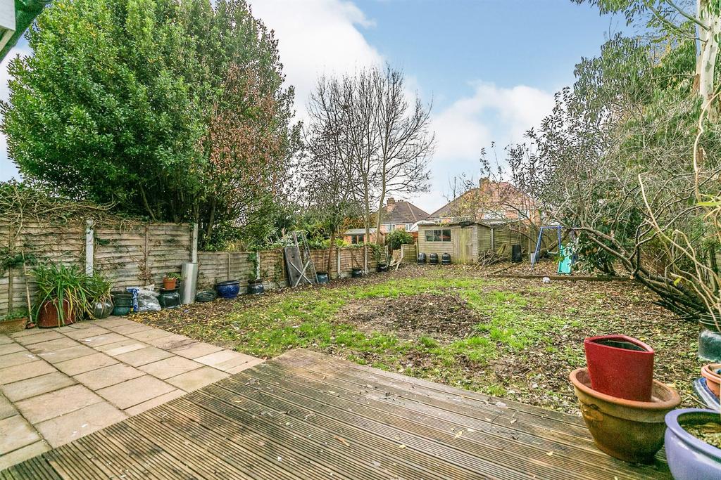 129 barrows lane rear garden