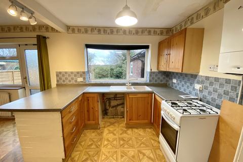 51 Ashfield Crescent, Springhead, Oldham, OL4 4NX