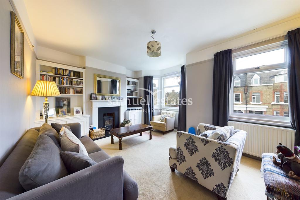 Wycliffe Road, Wimbledon, SW19 3 bed flat - £2,350 pcm (£542 pw)