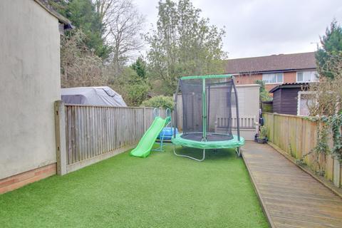 34 Vineyard Close, Woolston, Southampton, SO19 7DD